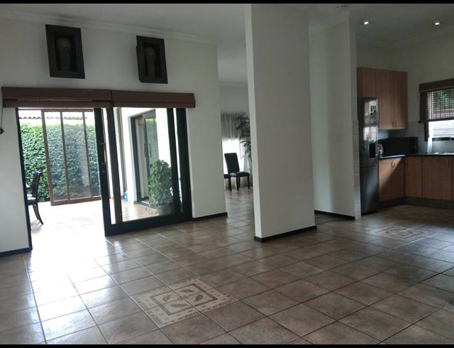 3 BEDROOM HOUSE FOR SALE IN PECANWOOD ESTATE
